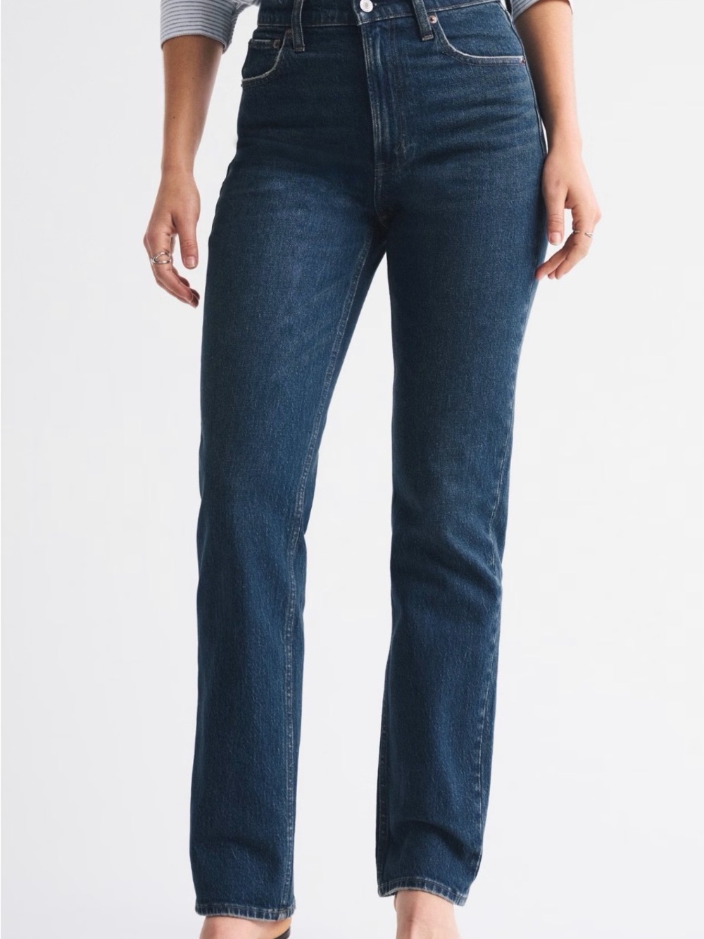Abercrombie Ultra High Rise 90s Straight Jean